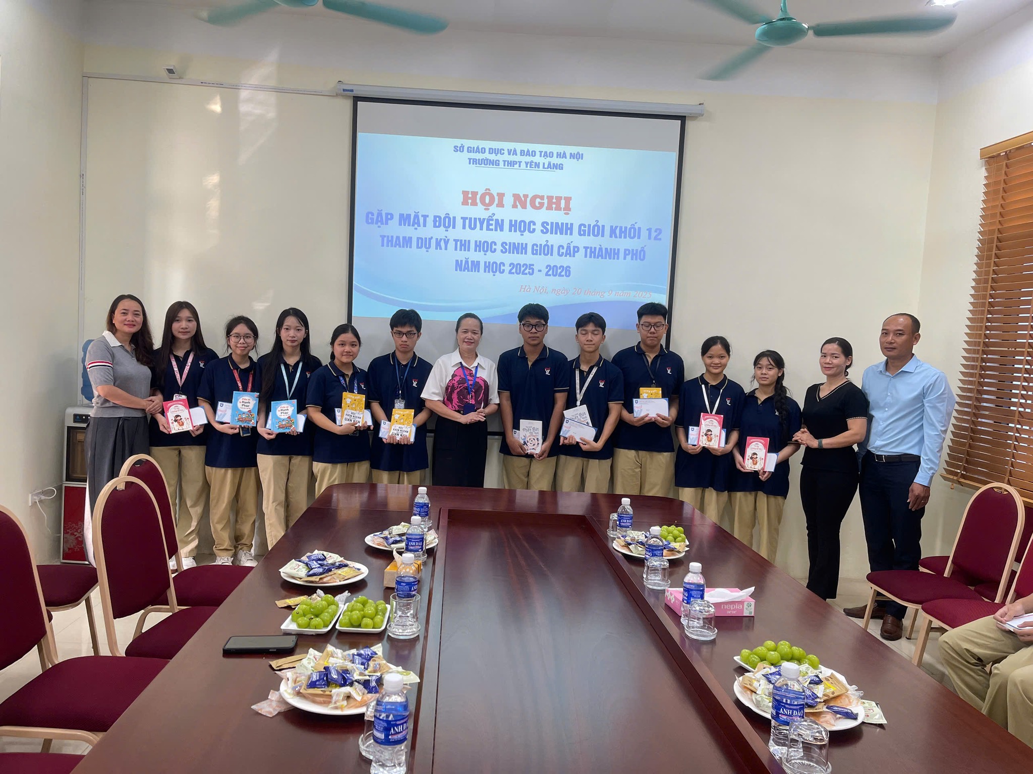 GẶP MẶT VÀ ĐỘNG VIÊN ĐỘI TUYỂN DỰ THI HSG K12 CẤP THÀNH PHỐ NĂM HỌC  2025-2026