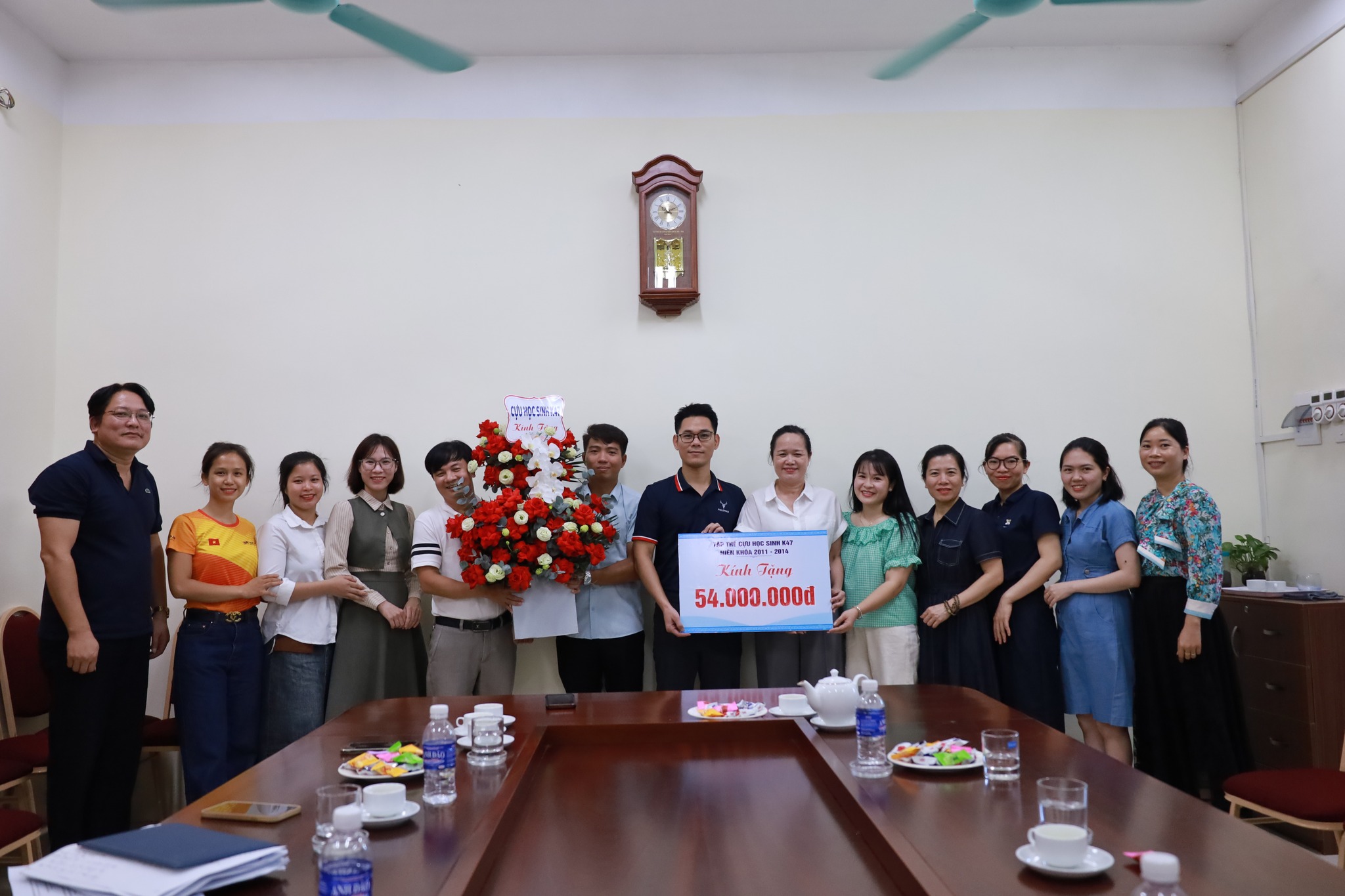 Cựu HS khóa 47 cùng hướng về 60 năm ngày thành lập trường