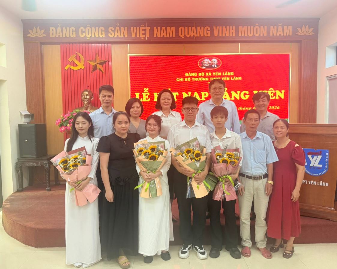 LỄ KẾT NẠP ĐẢNG VIÊN MỚI ĐỢT 1 NĂM 2026