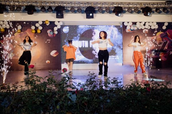 MỘT SỐ HOẠT ĐỘNG CỦA CÁC CÂU LẠC BỘ TRONG NHÀ TRƯỜNG NĂM HỌC 2021-2022