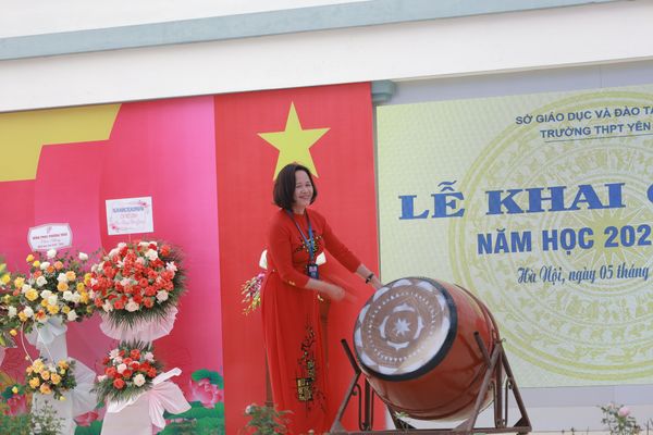 THPT YÊN LÃNG TỔ CHỨC LỄ KHAI GIẢNG NĂM HỌC MỚI 2022-2023